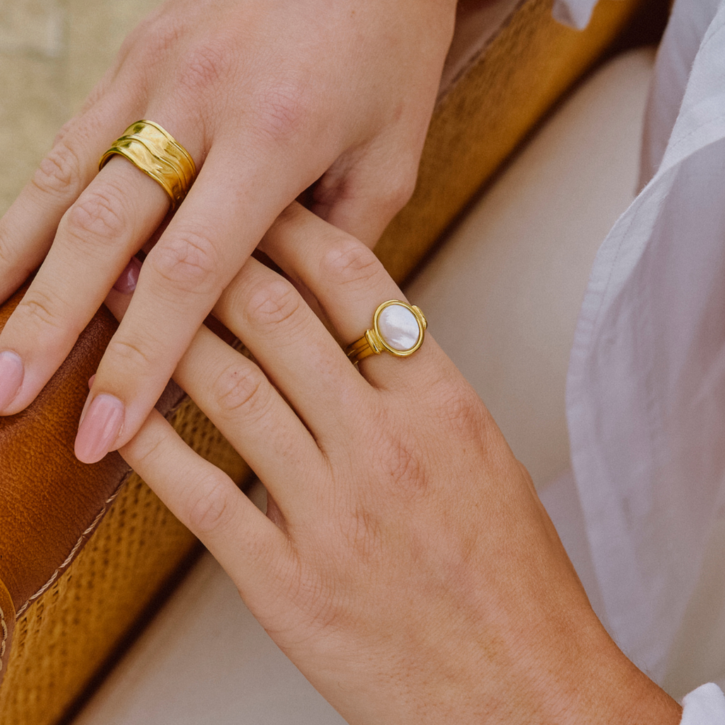 Anel Medalha em Madrepérola