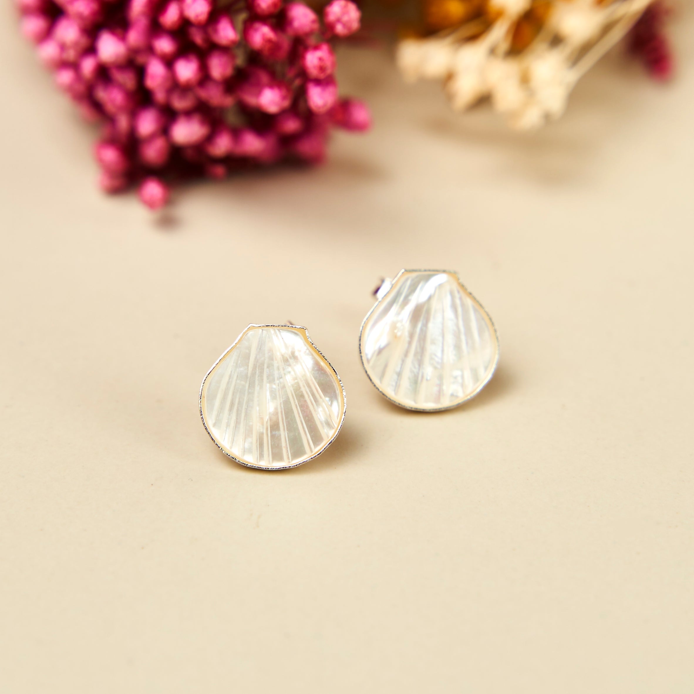 Brincos Concha Madrepérola