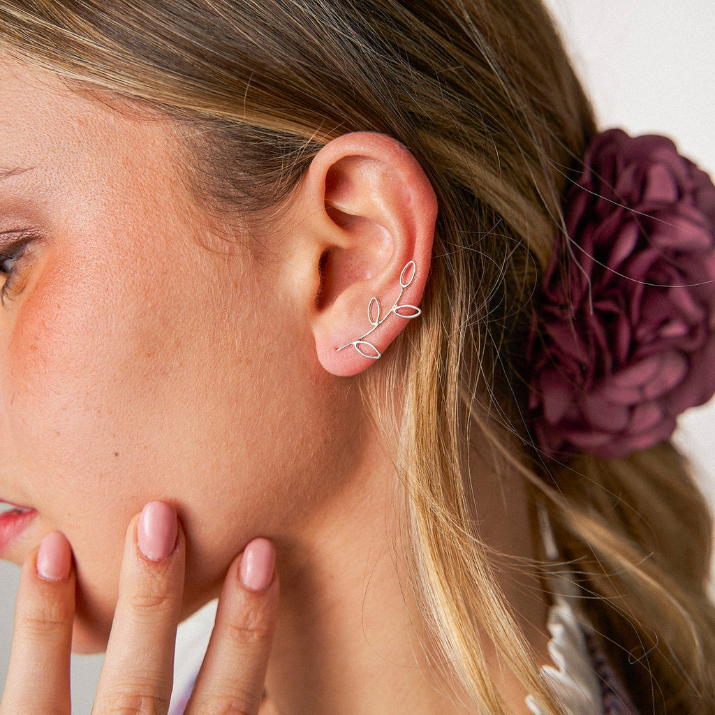 Brincos Corridos Leaf