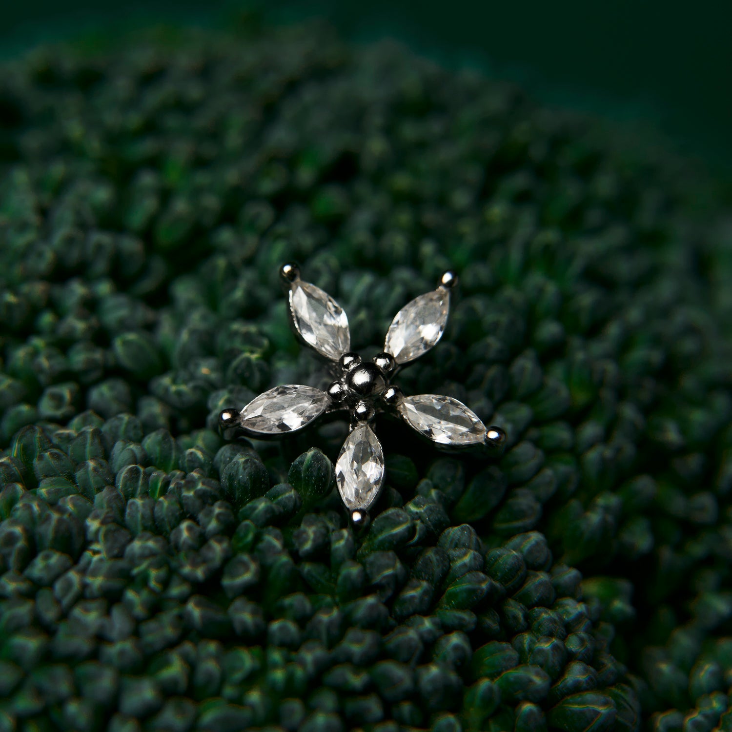 Brincos Flores Assimétricos