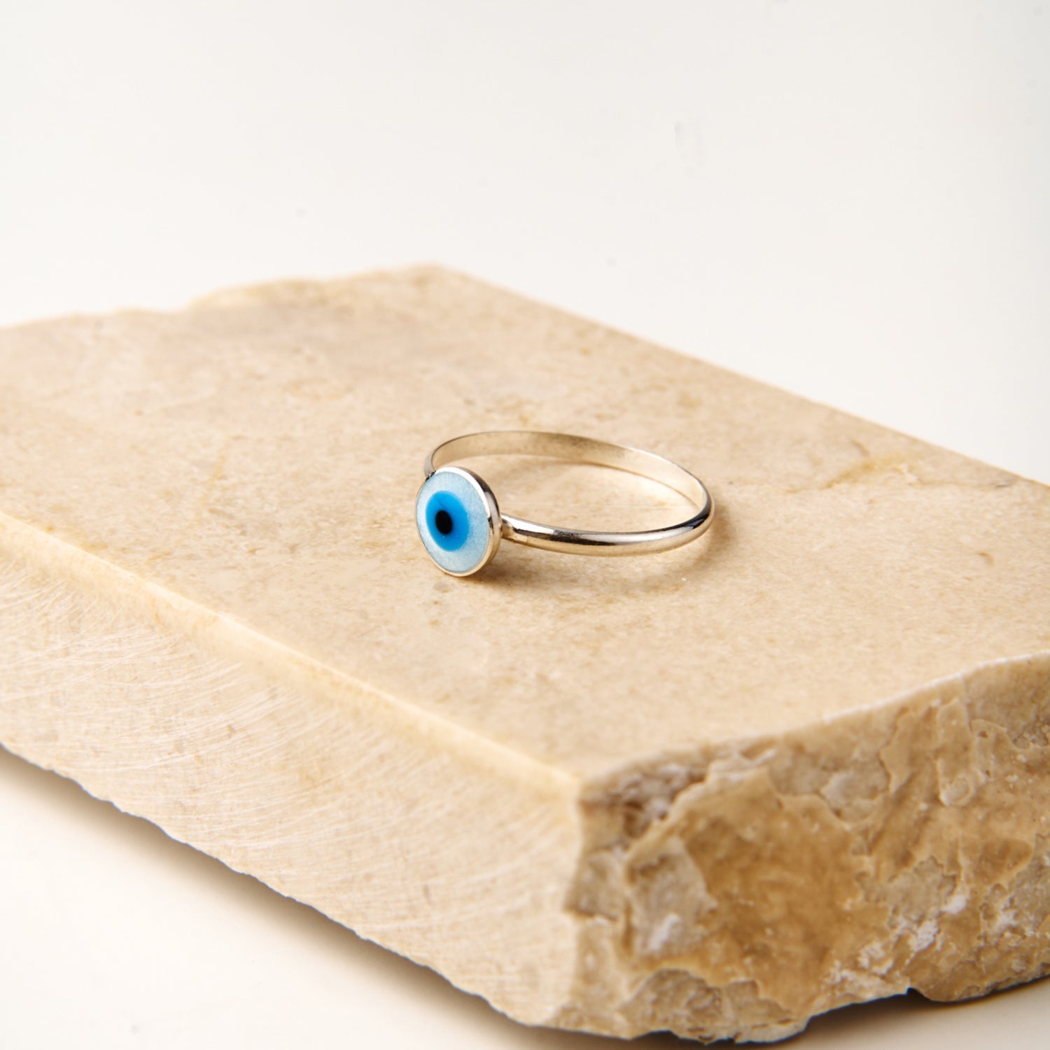 Anel Olho Turco Madrepérola